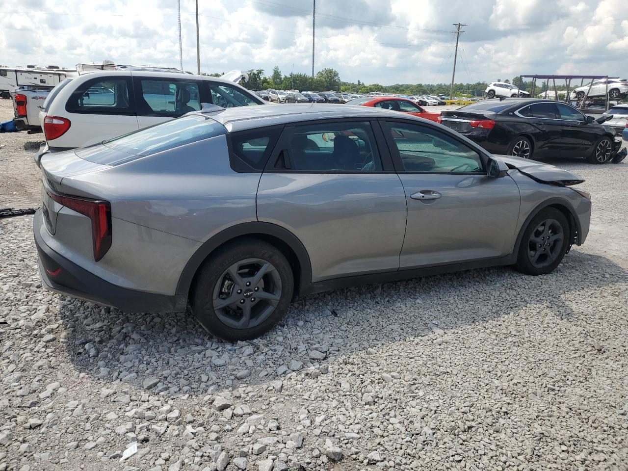 2025 Kia K4 Lx - Image 3