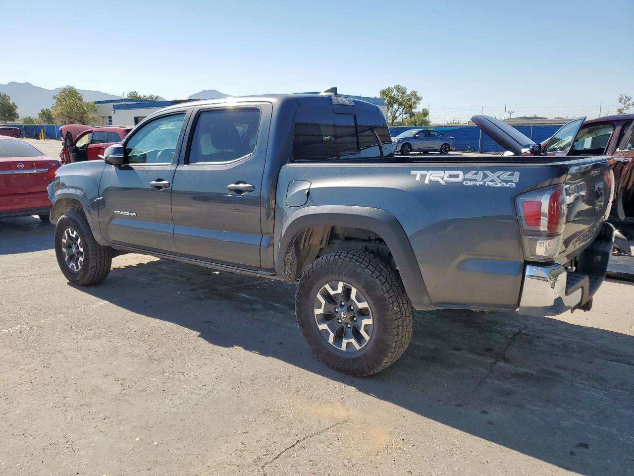 2022 Toyota Tacoma Double Cab - Image 2