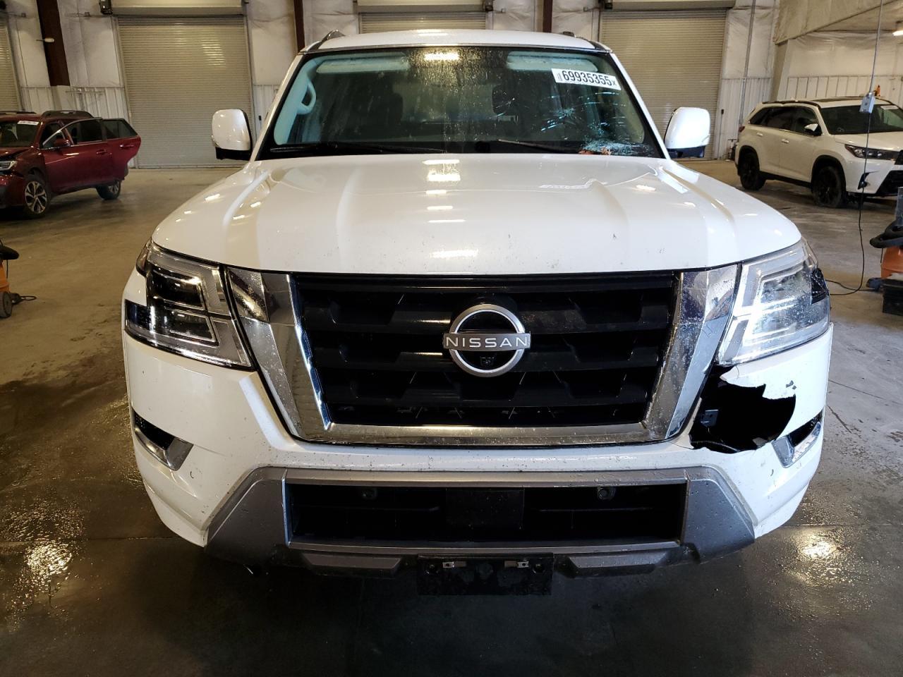 2021 Nissan Armada Sl - Image 5