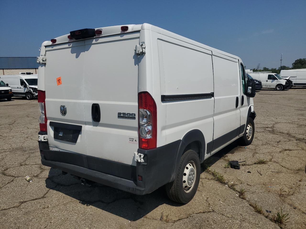 2023 Ram Promaster 2500 2500 Standard - Фото 3