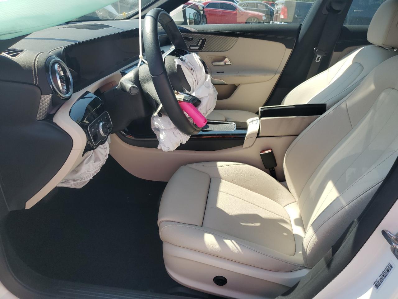 2025 Mercedes-Benz Cla 250 - Image 7