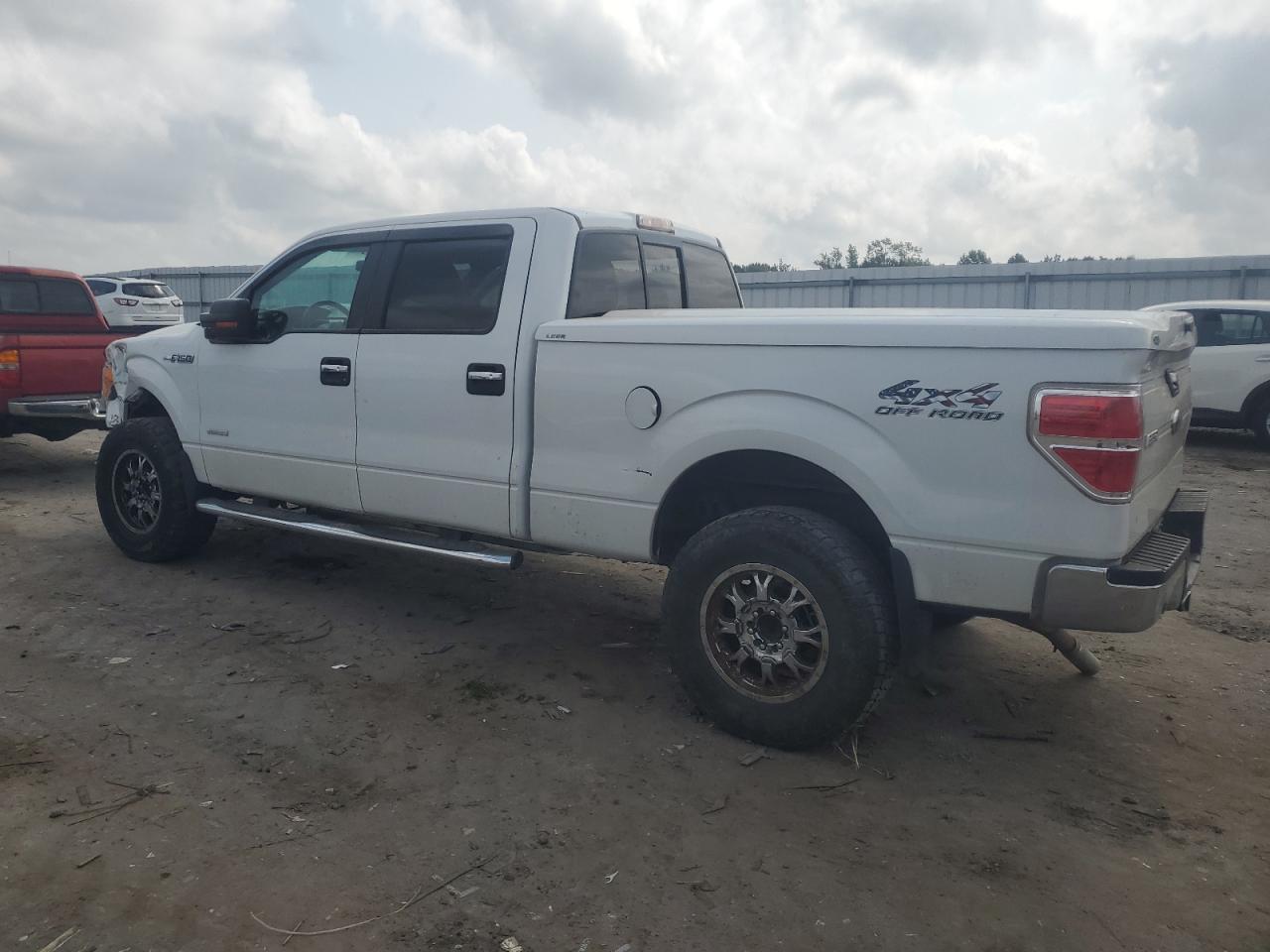 2012 Ford F150 Supercrew - Image 2