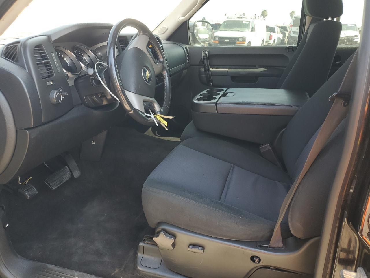 2010 Chevrolet Silverado C1500 Lt - Image 7