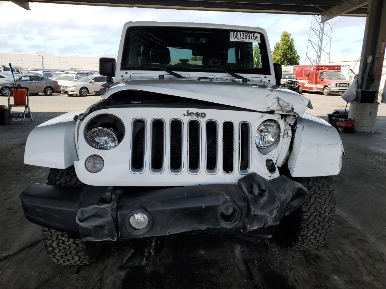 2016 Jeep Wrangler Unlimited Sahara - Фото 5