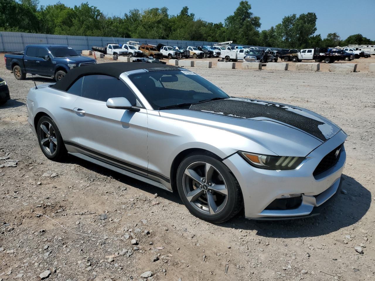 2015 Ford Mustang - Image 4
