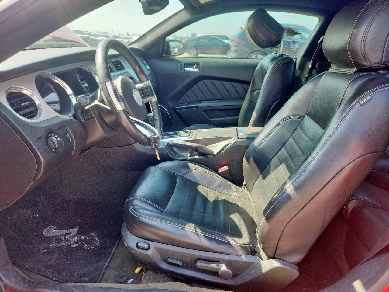 2014 Ford Mustang - Image 7