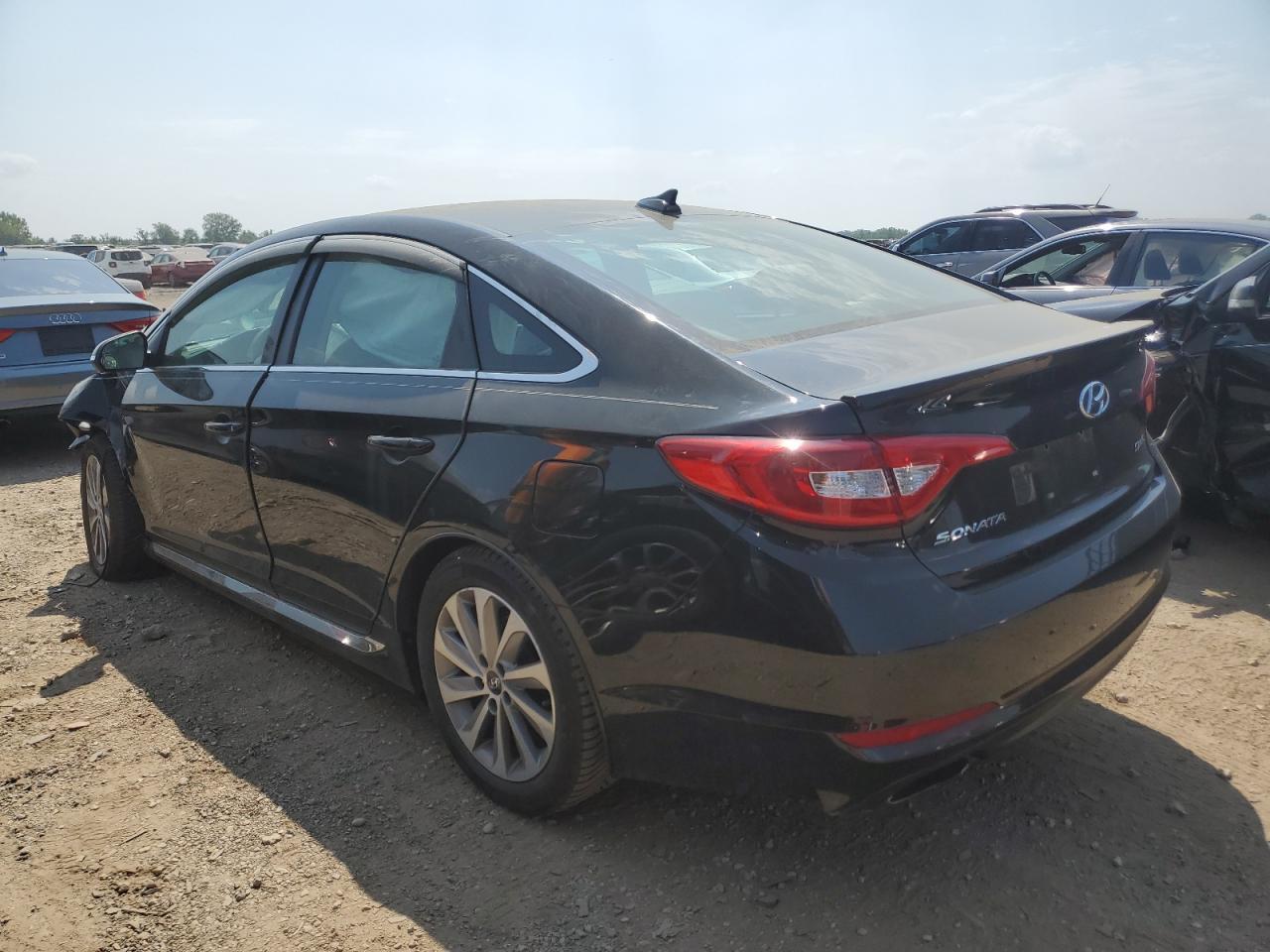 2016 Hyundai Sonata Sport - Фото 2