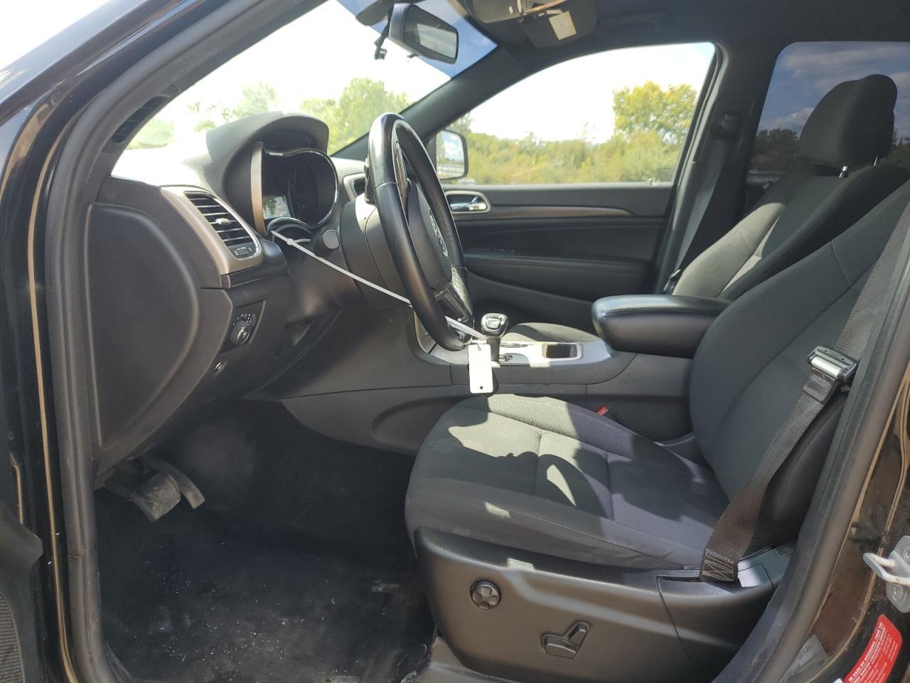 2014 Jeep Grand Cherokee Laredo - Image 7