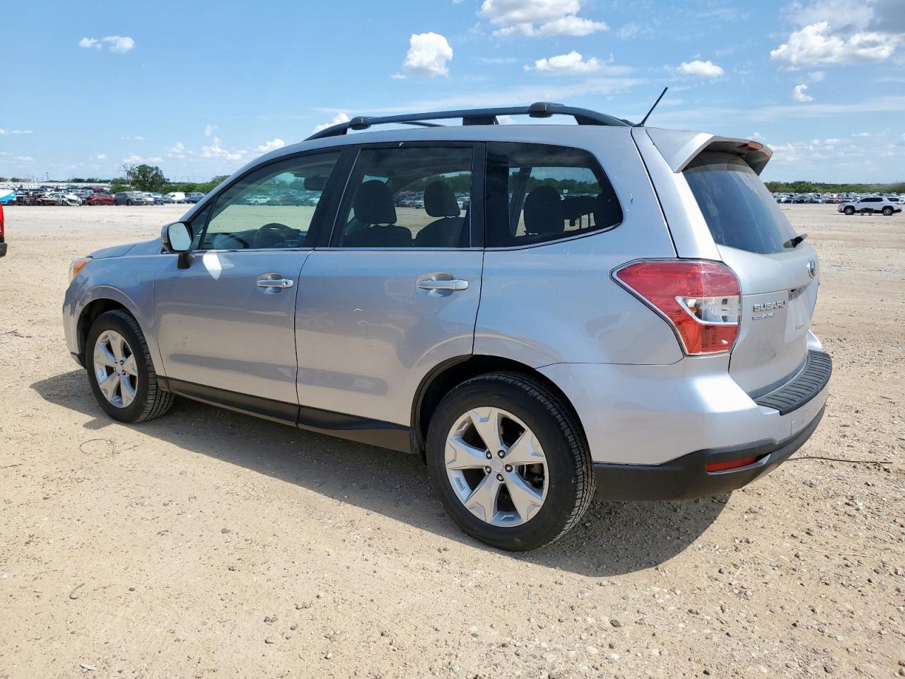 2015 Subaru Forester 2.5I Limited - Фото 2