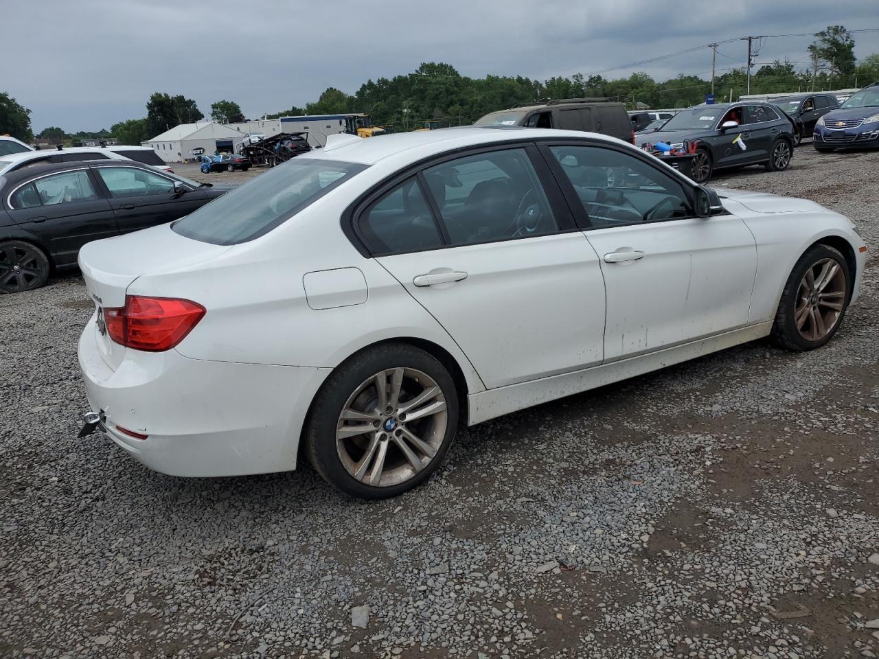 2015 BMW 328 Xi - Фото 3