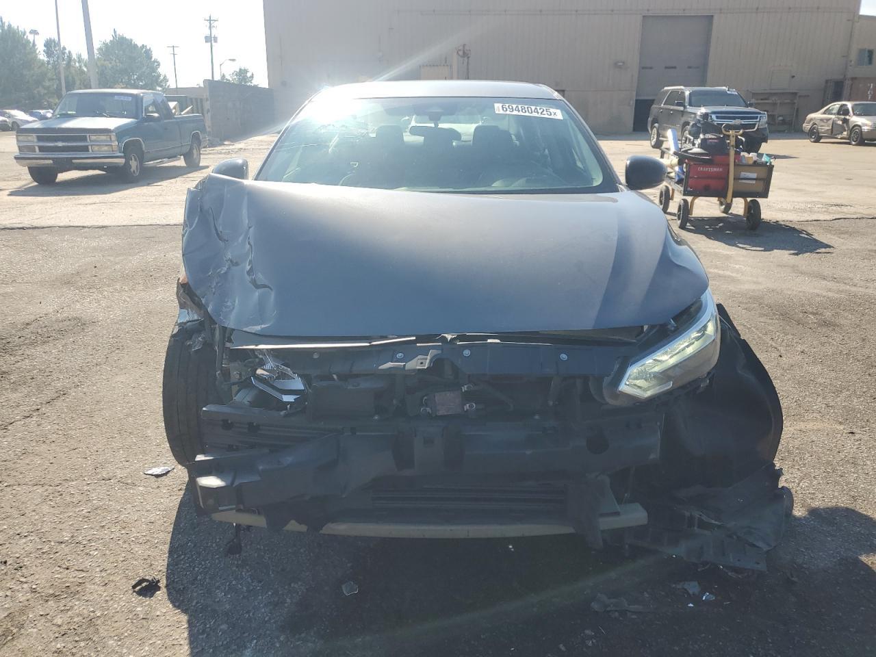 2021 Nissan Sentra Sr - Фото 5