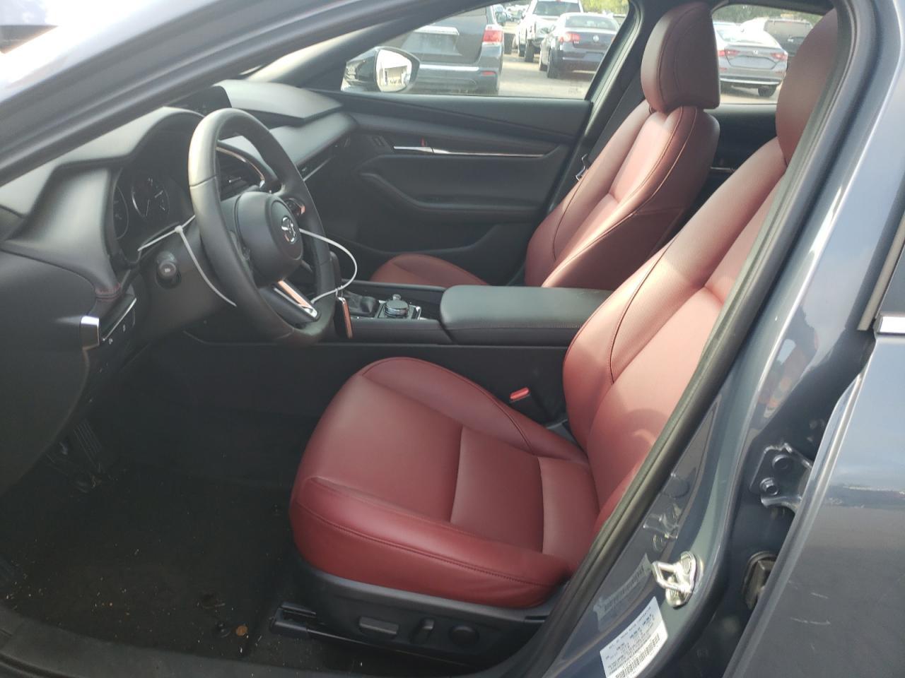 2025 Mazda 3 Preferred - Фото 7