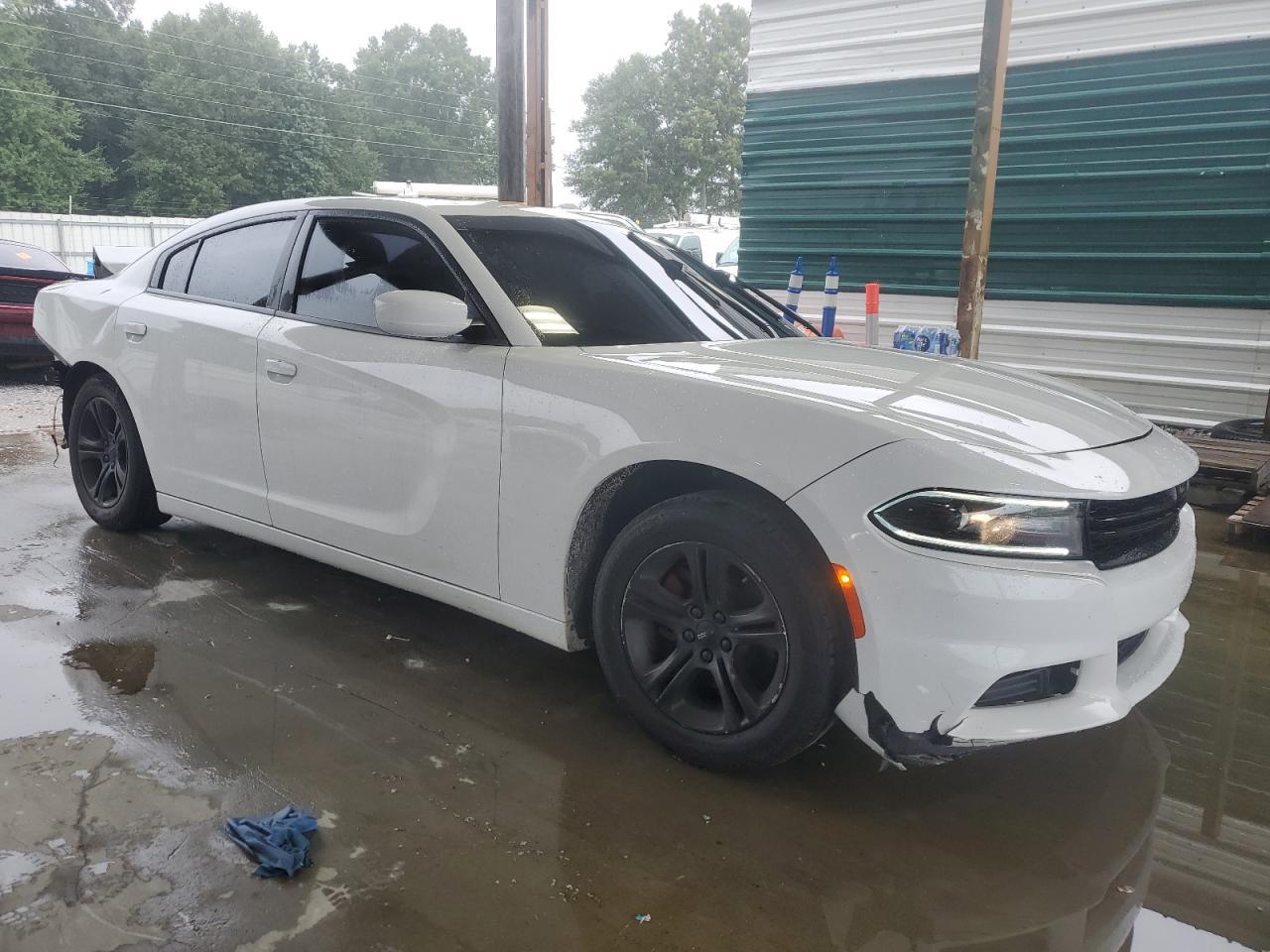 2020 Dodge Charger Sxt - Фото 4