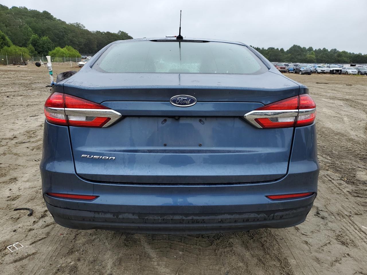 2019 Ford Fusion S - Фото 6