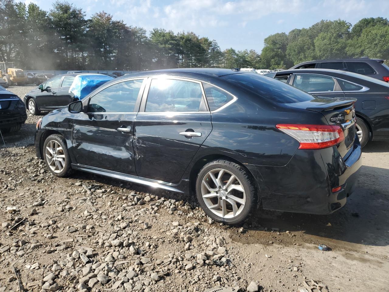 2013 Nissan Sentra S - Фото 2