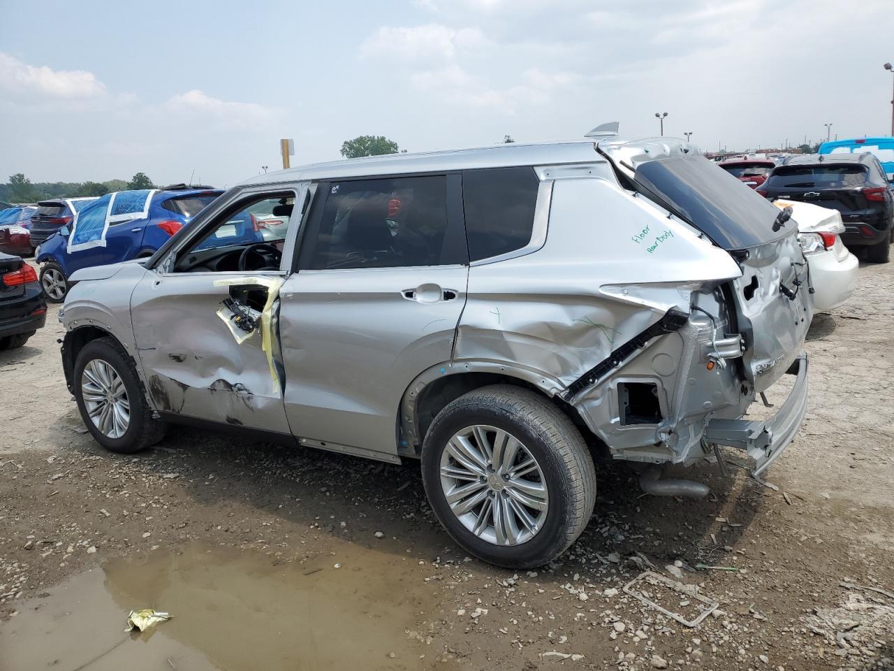 2024 Mitsubishi Outlander Es - Фото 2