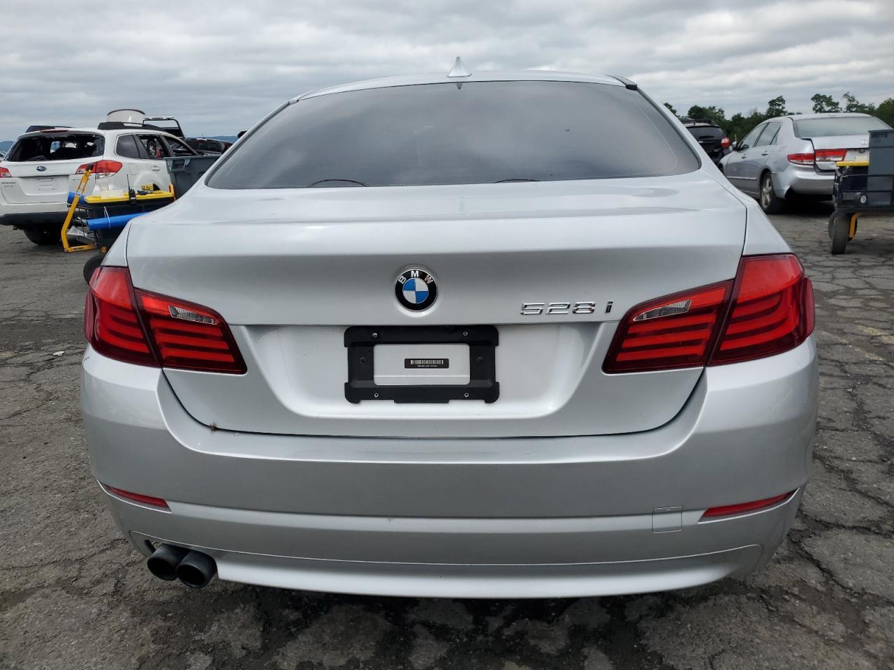 2013 BMW 528 I - Фото 6