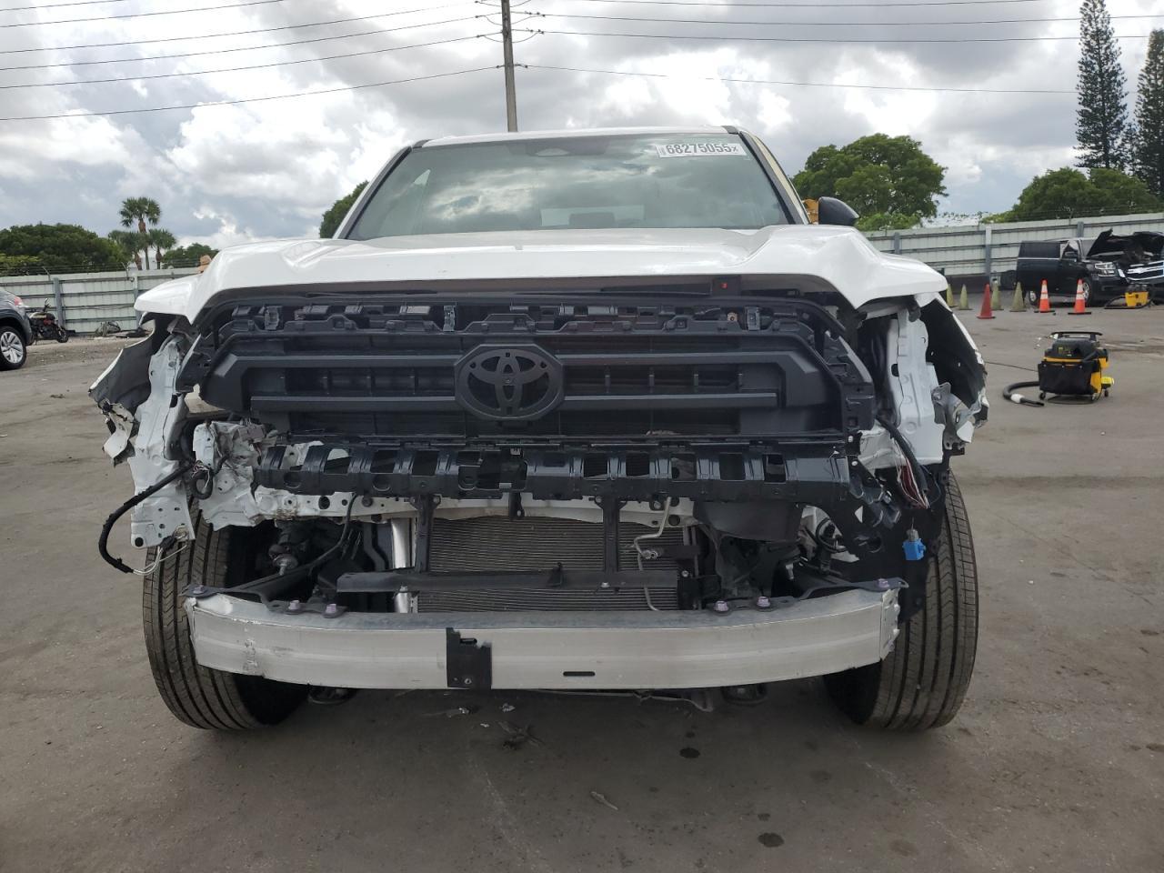 2025 Toyota 4Runner Sr5 - Фото 5