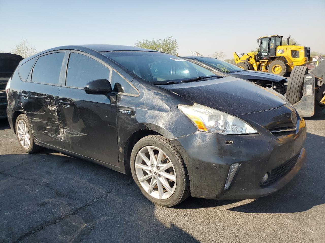 2013 Toyota Prius V - Фото 4