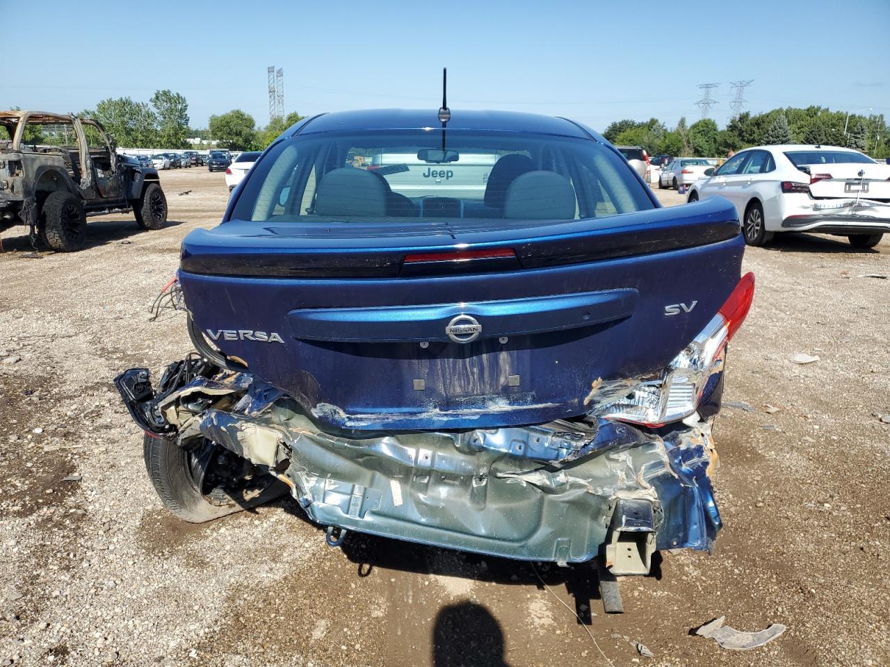 2019 Nissan Versa S - Image 6