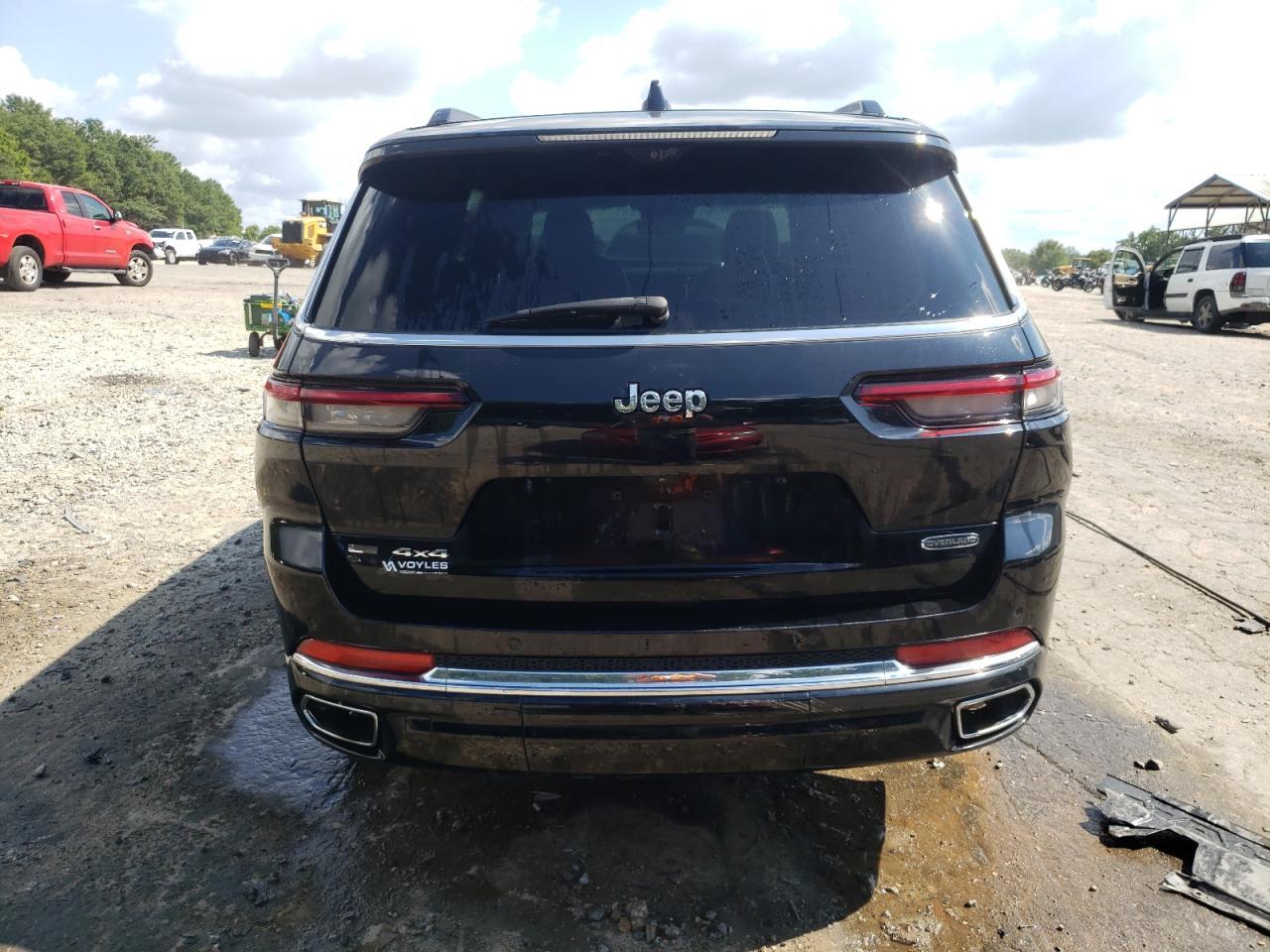 2021 Jeep Grand Cherokee L Overland - Image 6