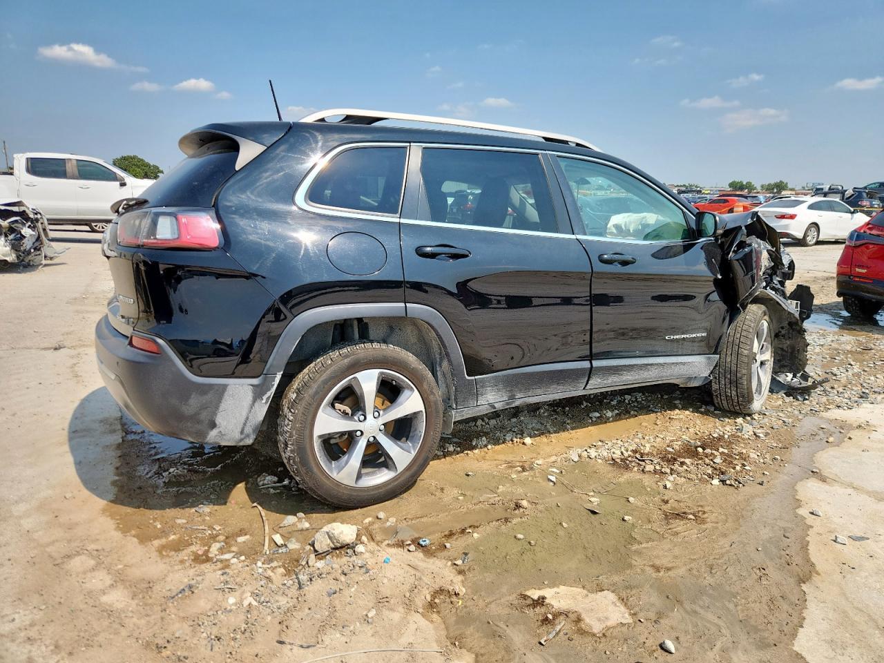 2020 Jeep Cherokee Limited - Image 3