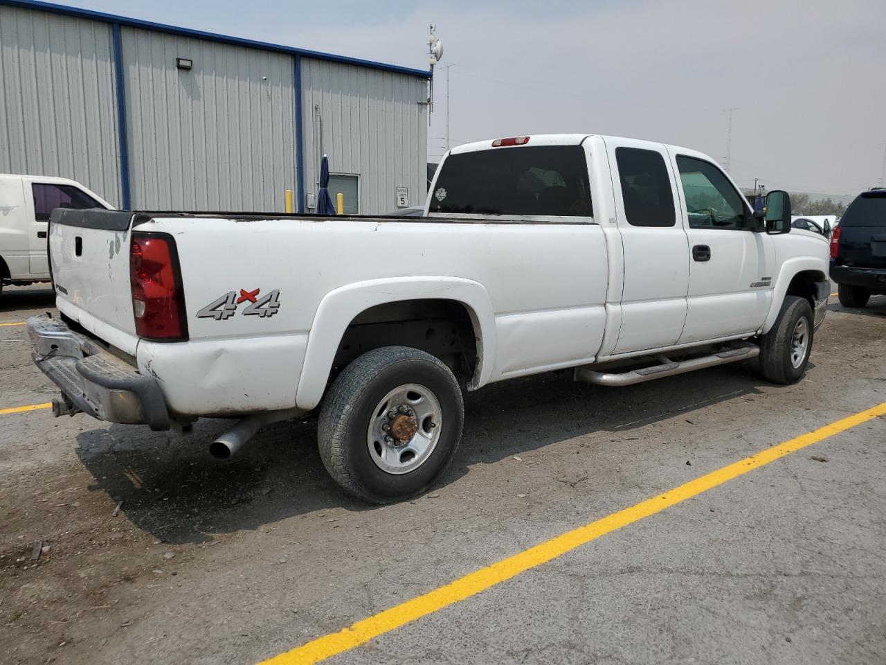 2003 Chevrolet Silverado K2500 Heavy Duty - Фото 3