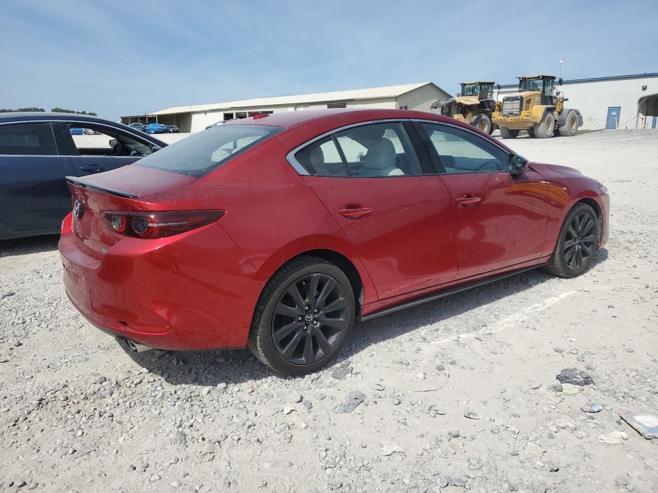 2021 Mazda 3 Premium Plus - Фото 3