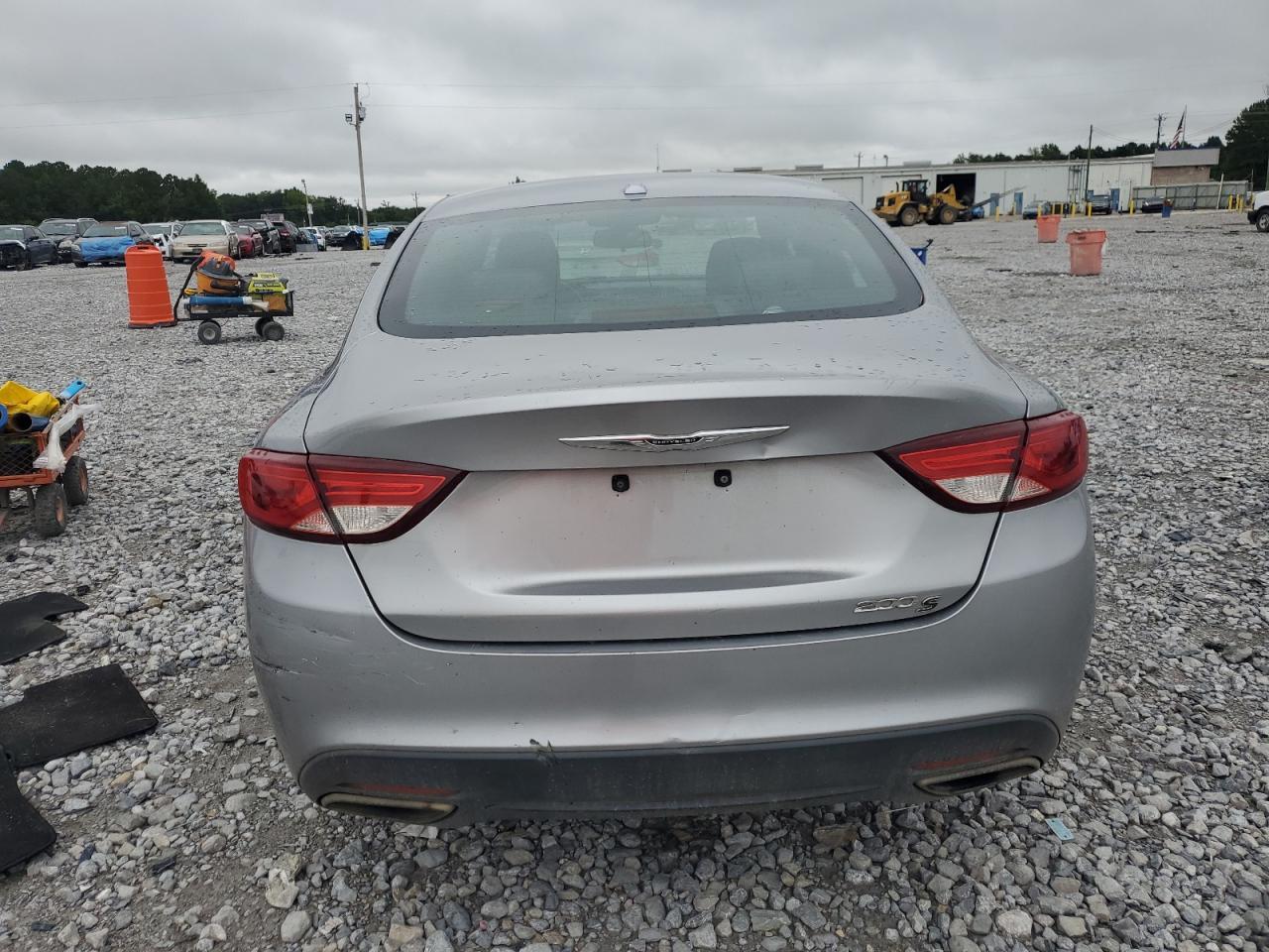 2015 Chrysler 200 S - Фото 6