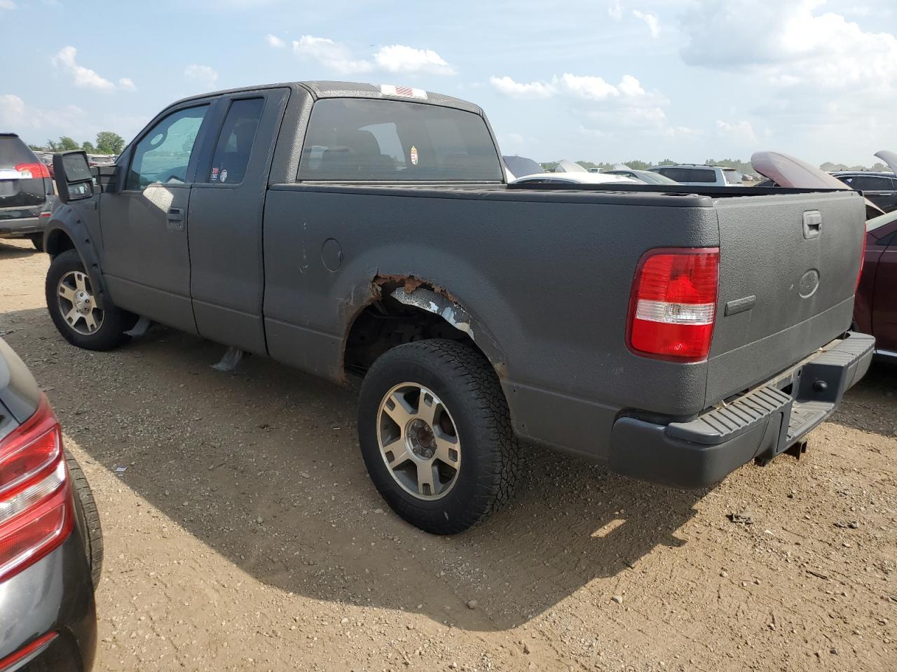 2005 Ford F150 - Фото 2