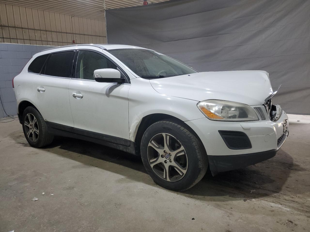 2013 Volvo Xc60 T6 - Image 4