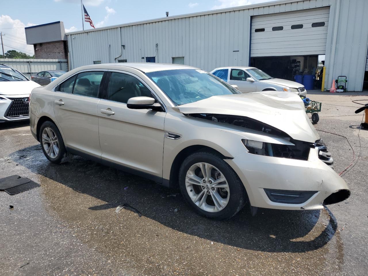 2017 Ford Taurus Sel - Фото 4