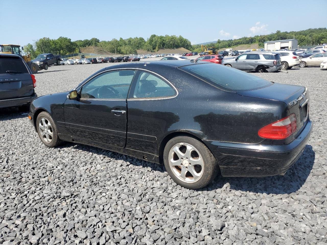 2002 Mercedes-Benz Clk 320 - Image 2