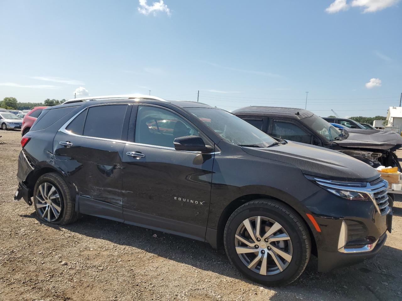 2023 Chevrolet Equinox Premier - Image 4