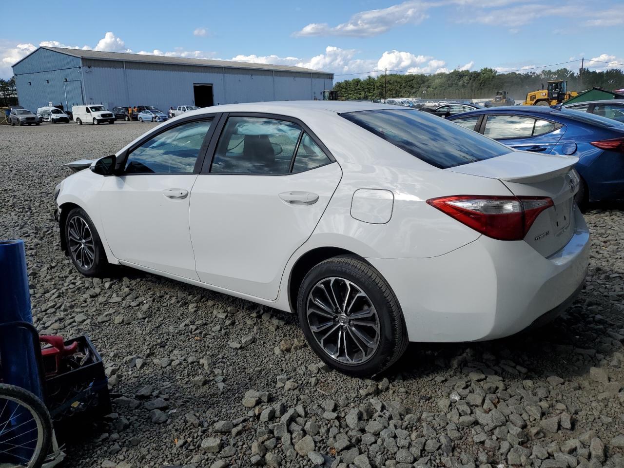 2014 Toyota Corolla L - Image 2