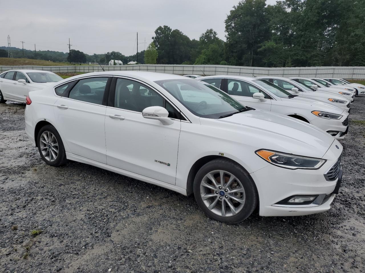 2017 Ford Fusion Se Hybrid - Image 4