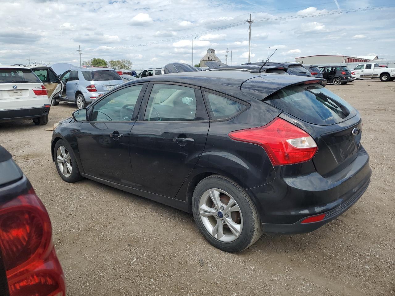 2014 Ford Focus Se - Image 2