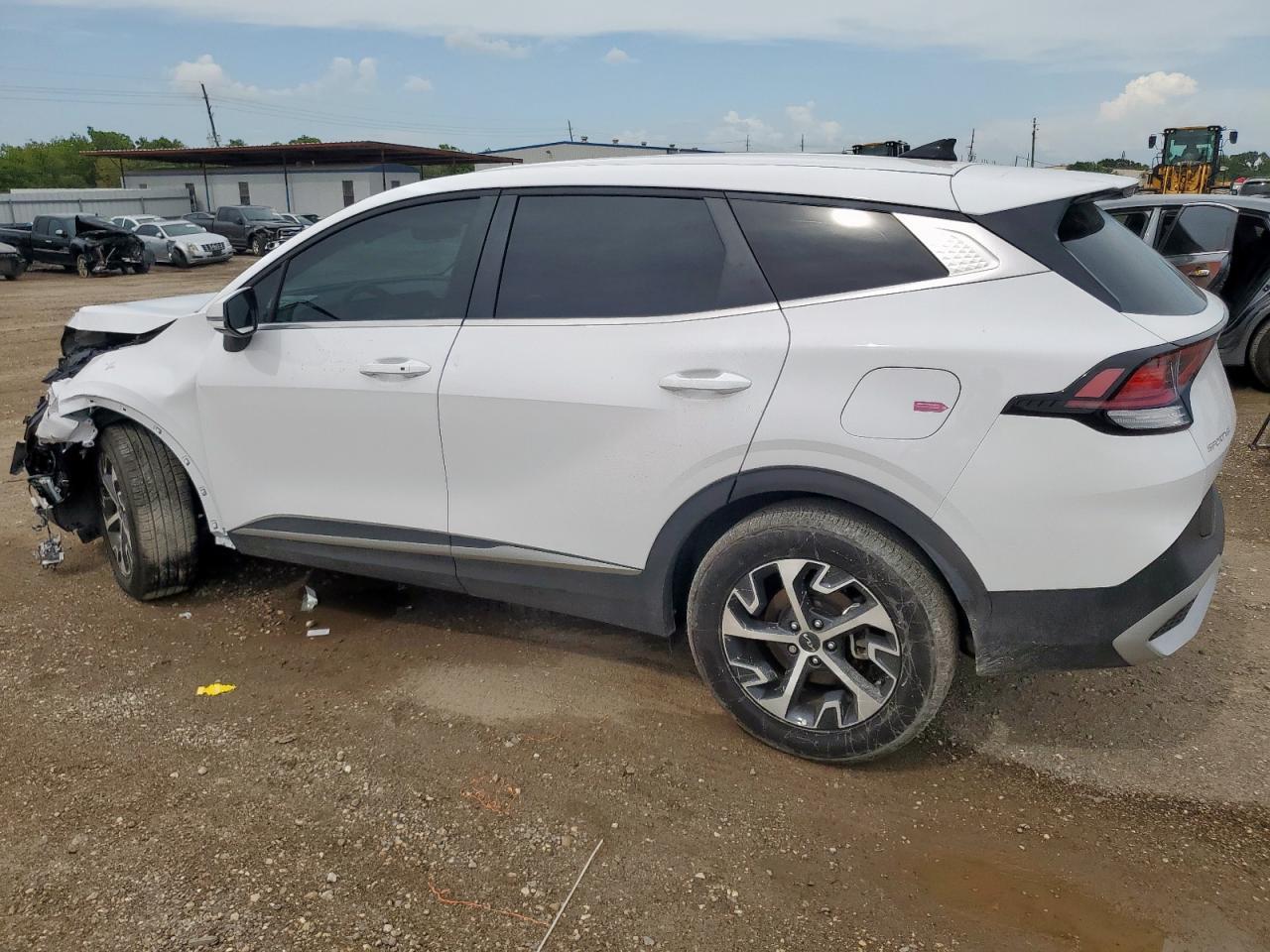 2025 Kia Sportage Ex - Фото 2