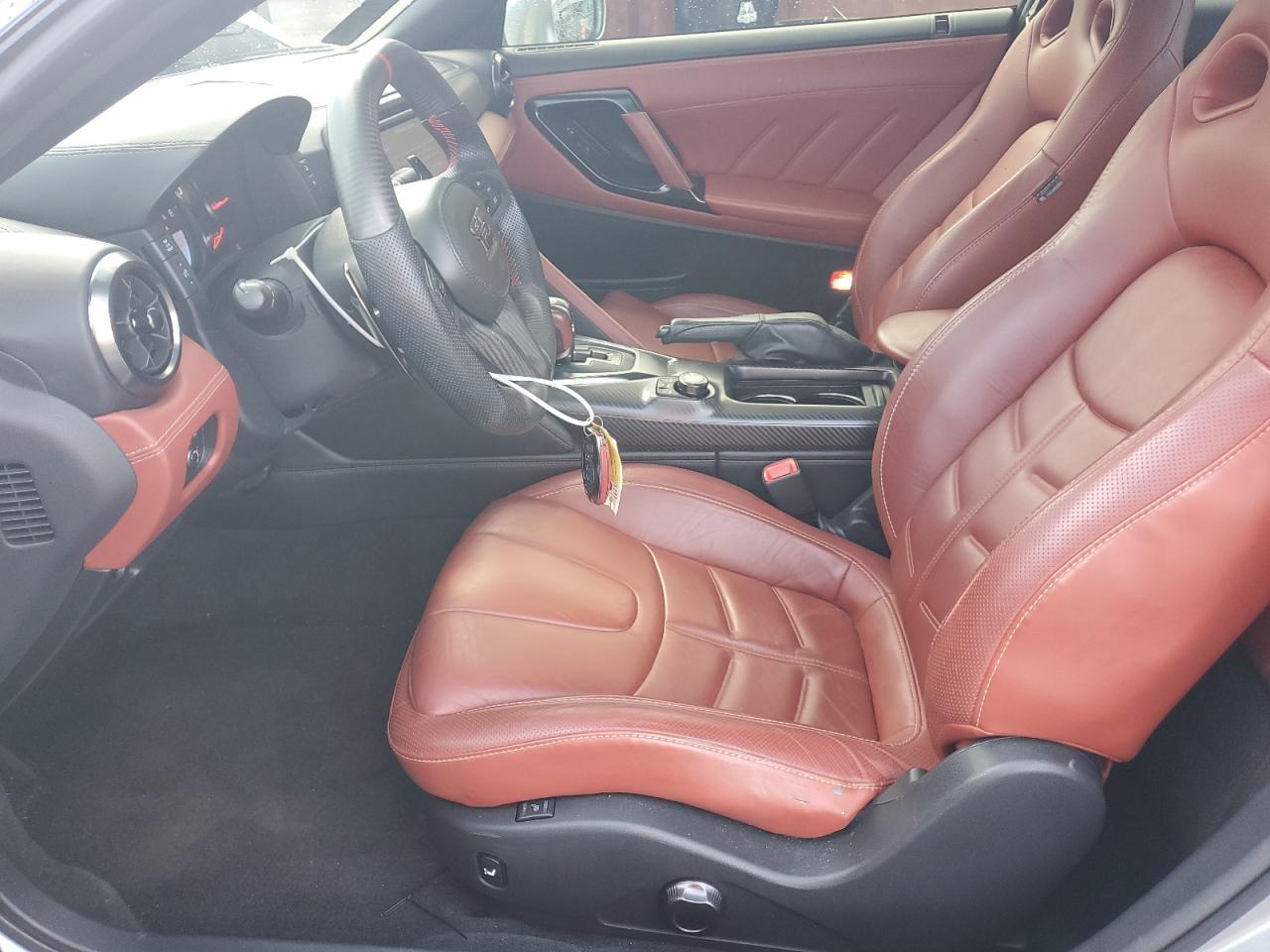 2017 Nissan Gt-R Premium - Image 7