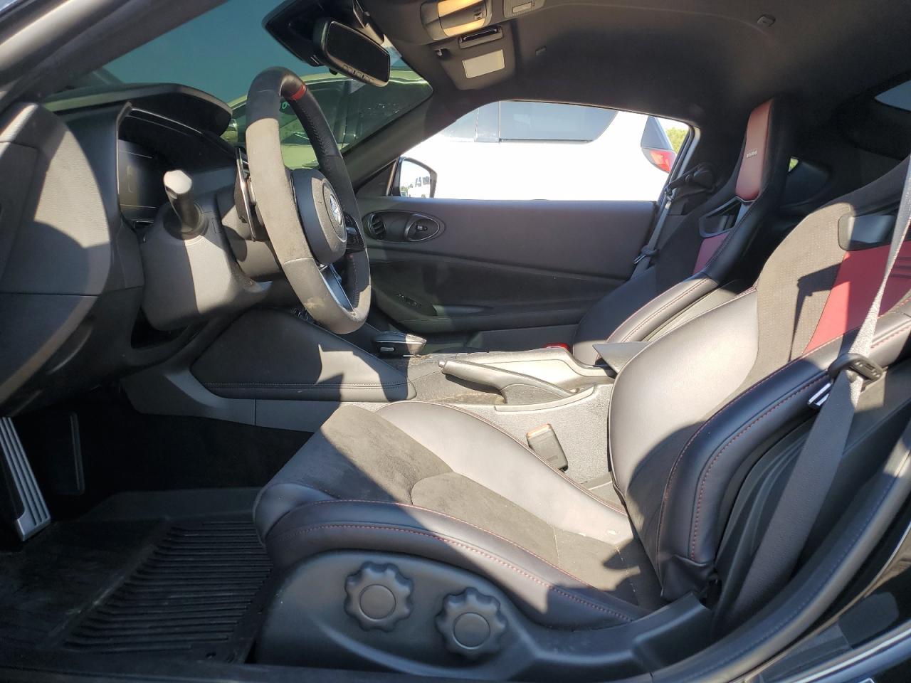 2025 Nissan Z Nismo - Image 7