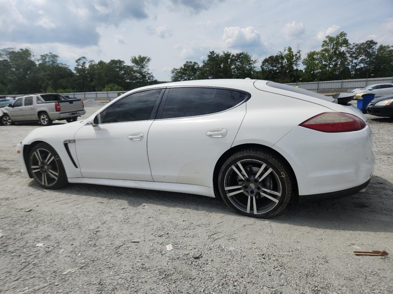 2012 Porsche Panamera 2 - Image 2