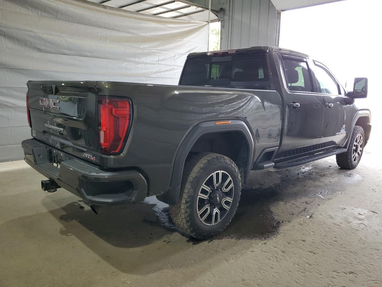 2022 GMC Sierra K2500 At4 - Фото 3