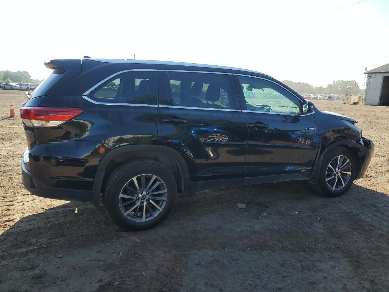 2019 Toyota Highlander Hybrid - Фото 3