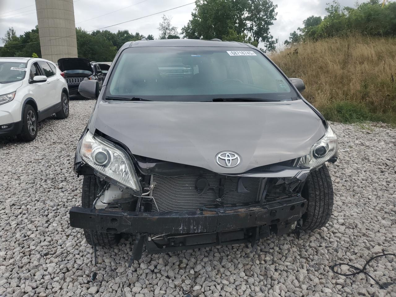 2015 Toyota Sienna Xle - Фото 5