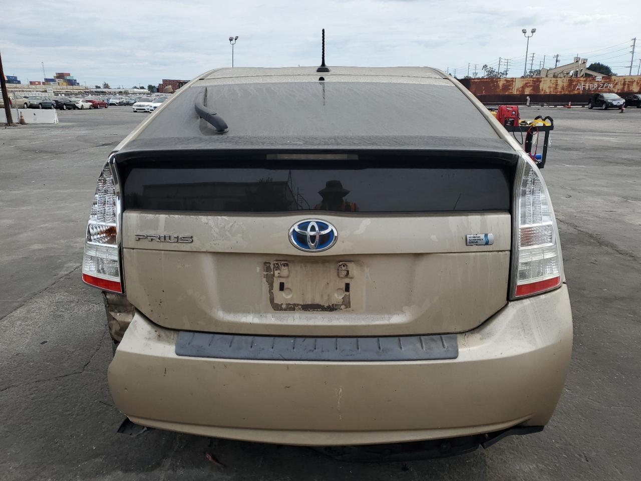 2010 Toyota Prius - Image 6