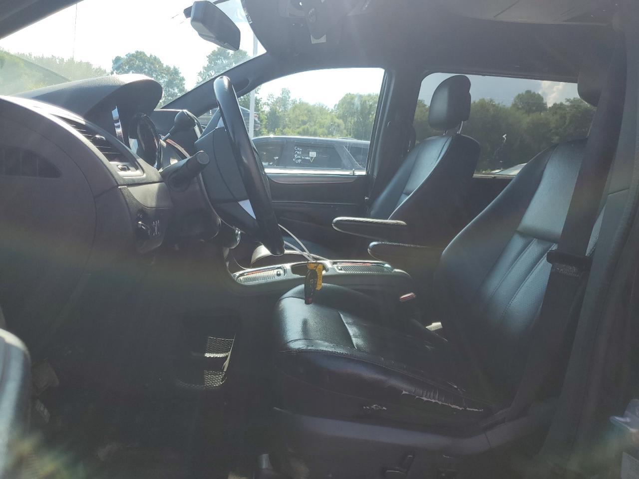 2017 Dodge Grand Caravan Gt - Image 7