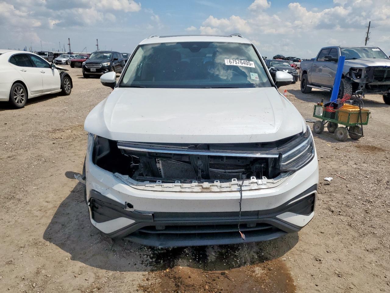 2023 Volkswagen Tiguan Se - Фото 5