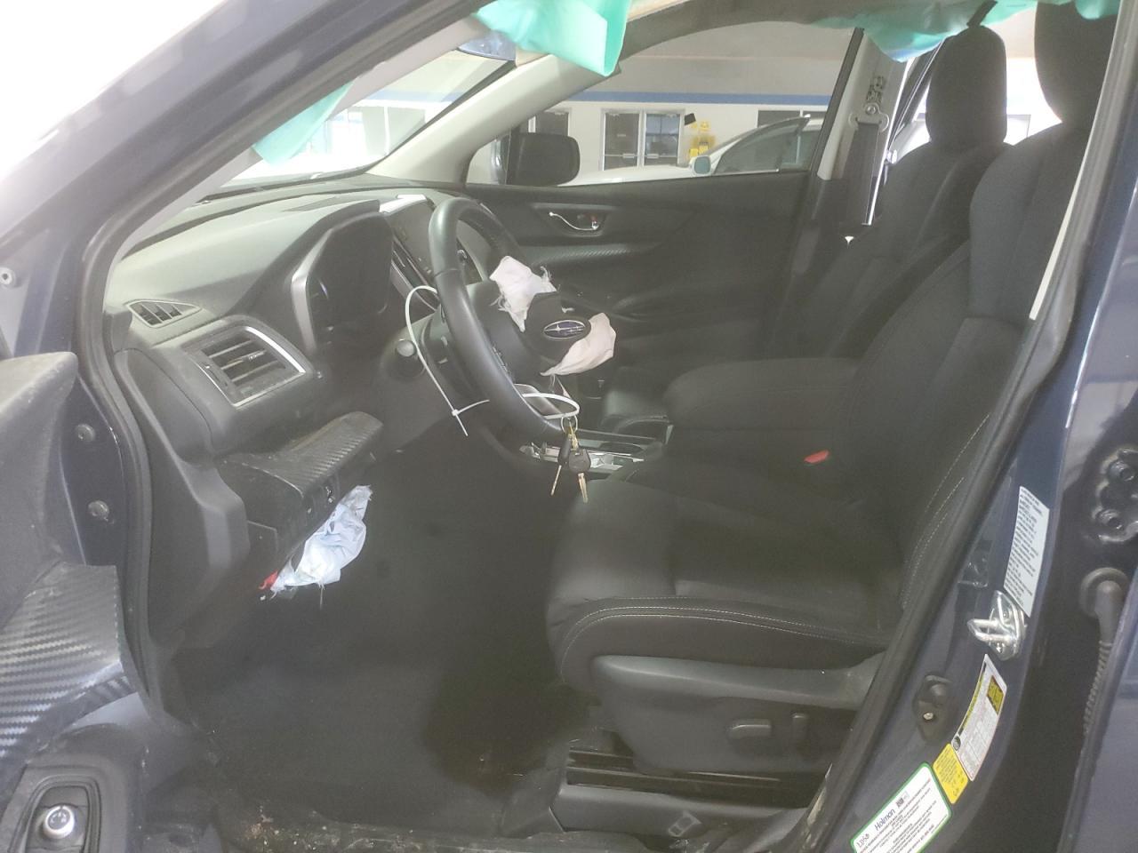 2023 Subaru Ascent Premium 8-Passenger - Image 7