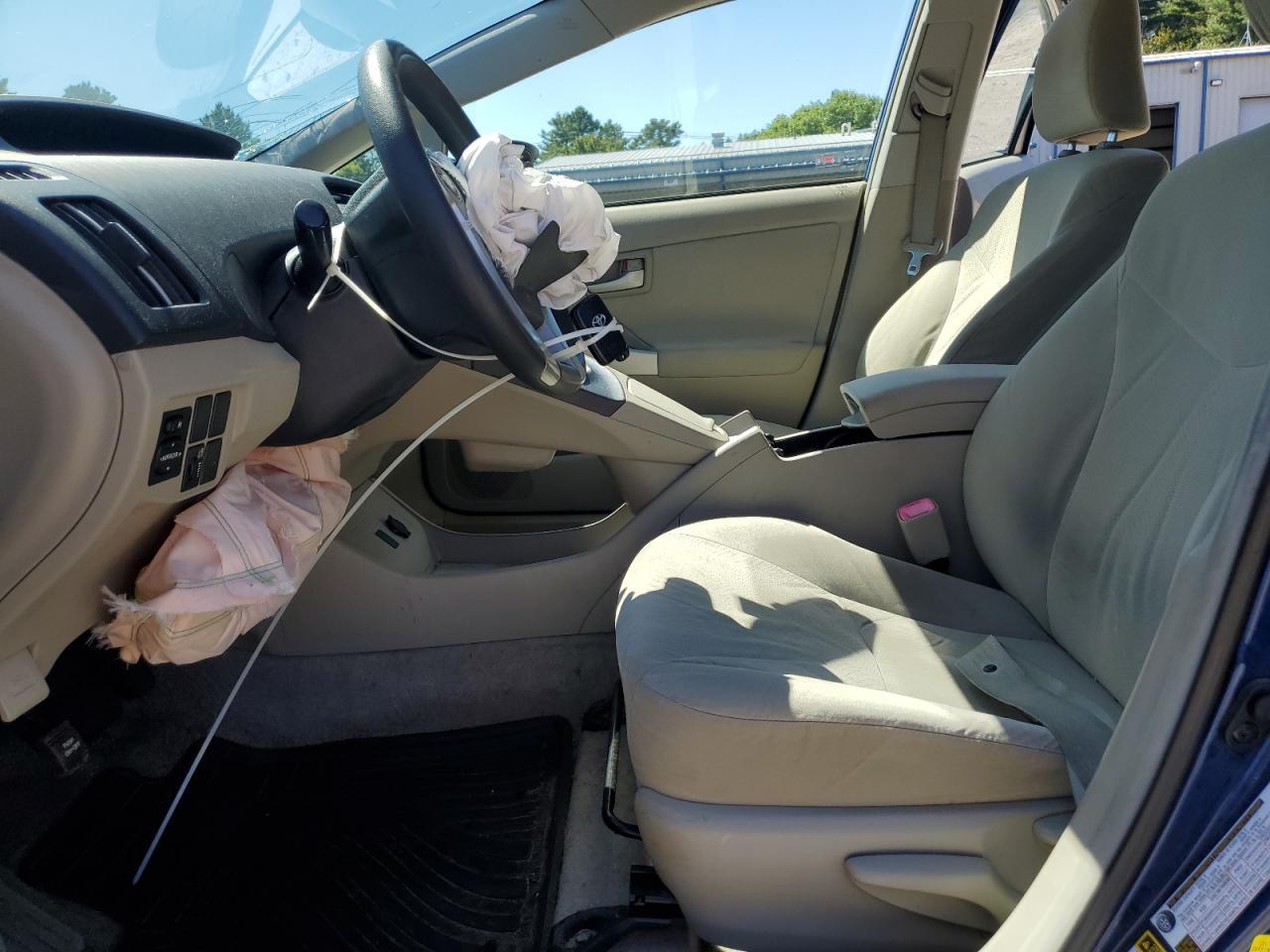 2011 Toyota Prius - Фото 7