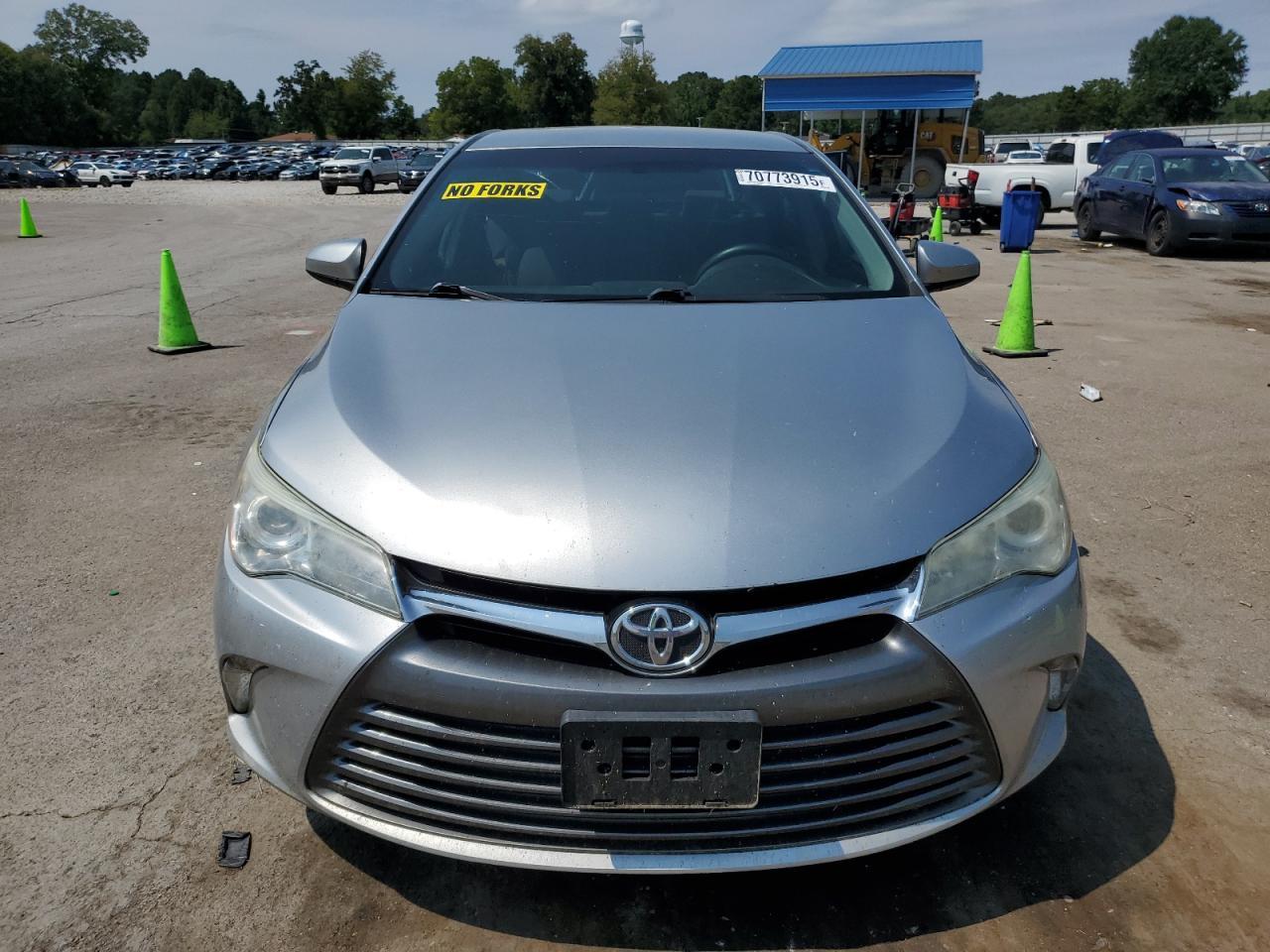 2015 Toyota Camry Le - Фото 5